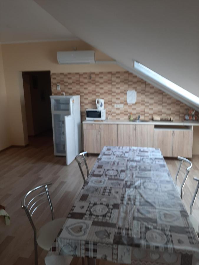 Guest House Chornomorsk Exterior photo